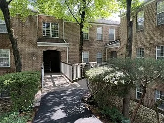 Flying Hills Apartments – Floor plan