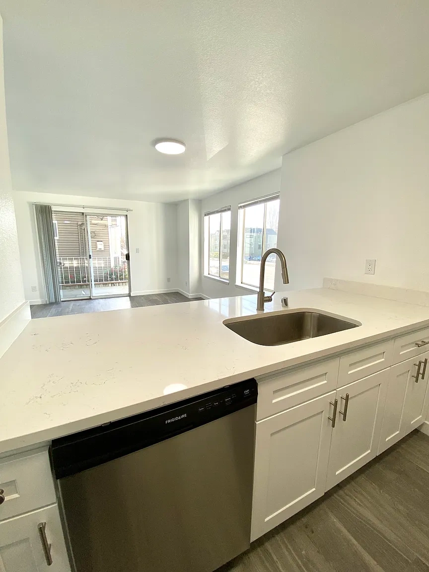 Olympic View Apartments – photo 5