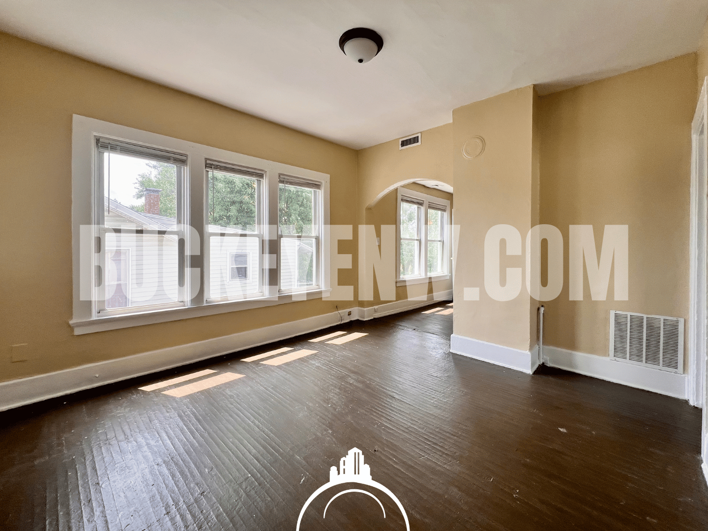 1419 N Erie St unit Upper – photo 2