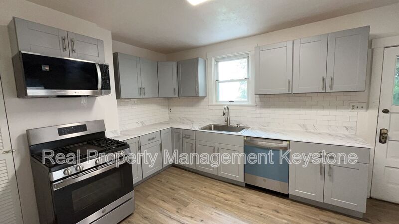 625 Blanton St – photo 1