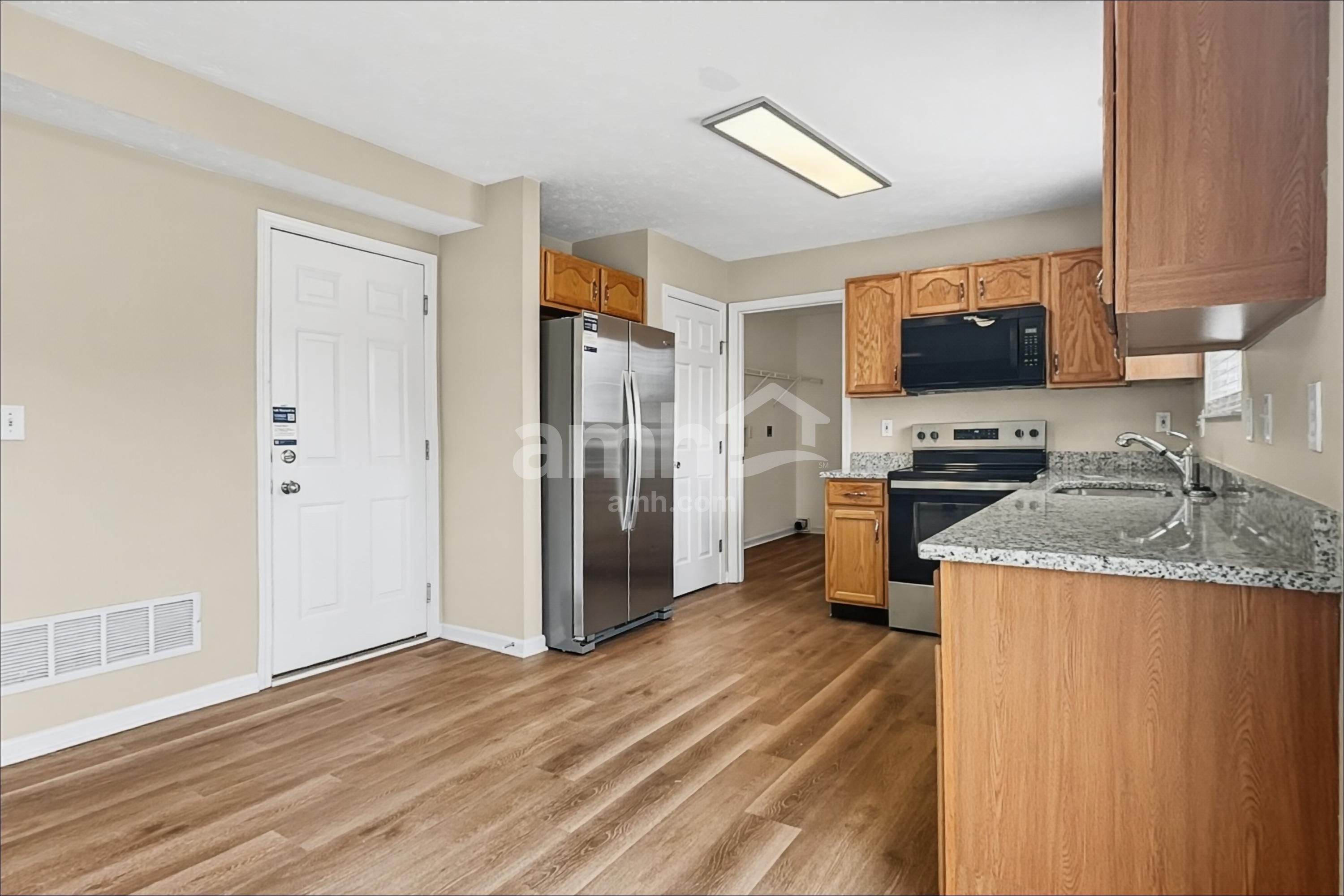 233 Saddle Creek Ln – photo 4