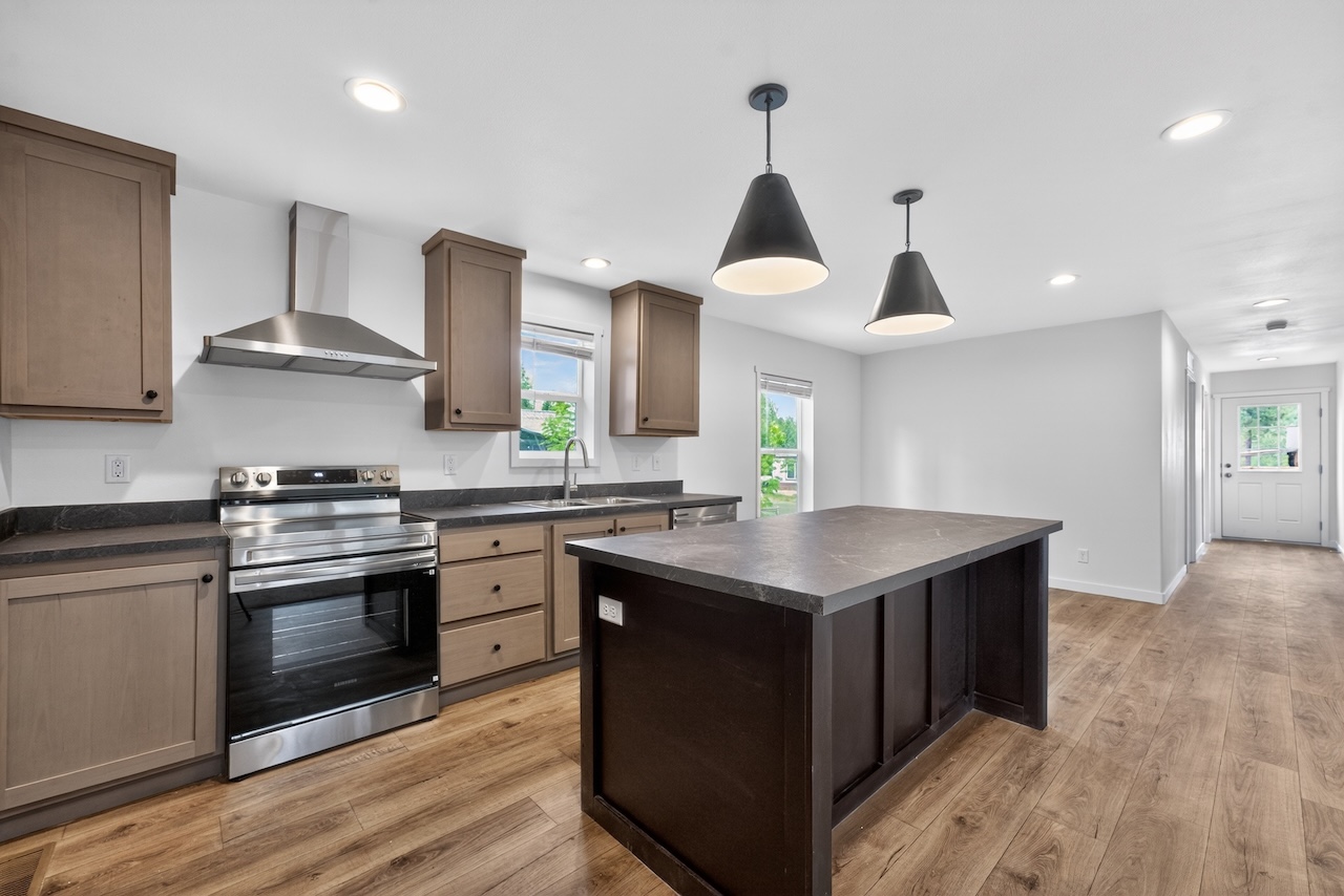 35312 N Newport Hwy unit # 243 – photo 5