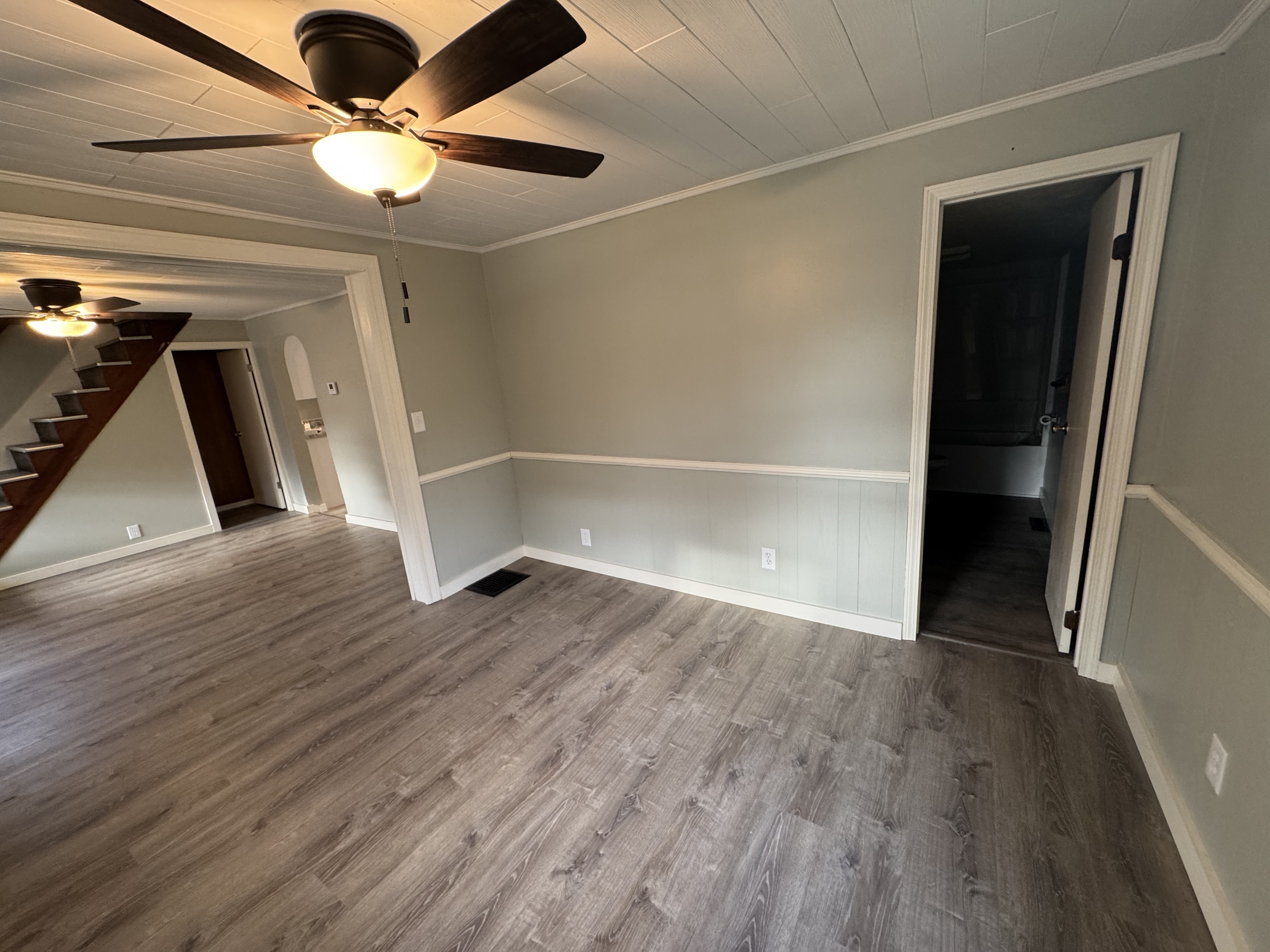 410 S Union Ave – photo 4