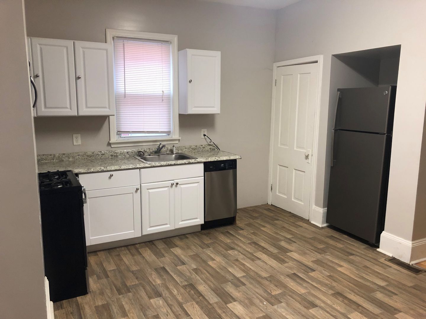5501 Bridge Ave unit 5503 Bridge DOWN – photo 3