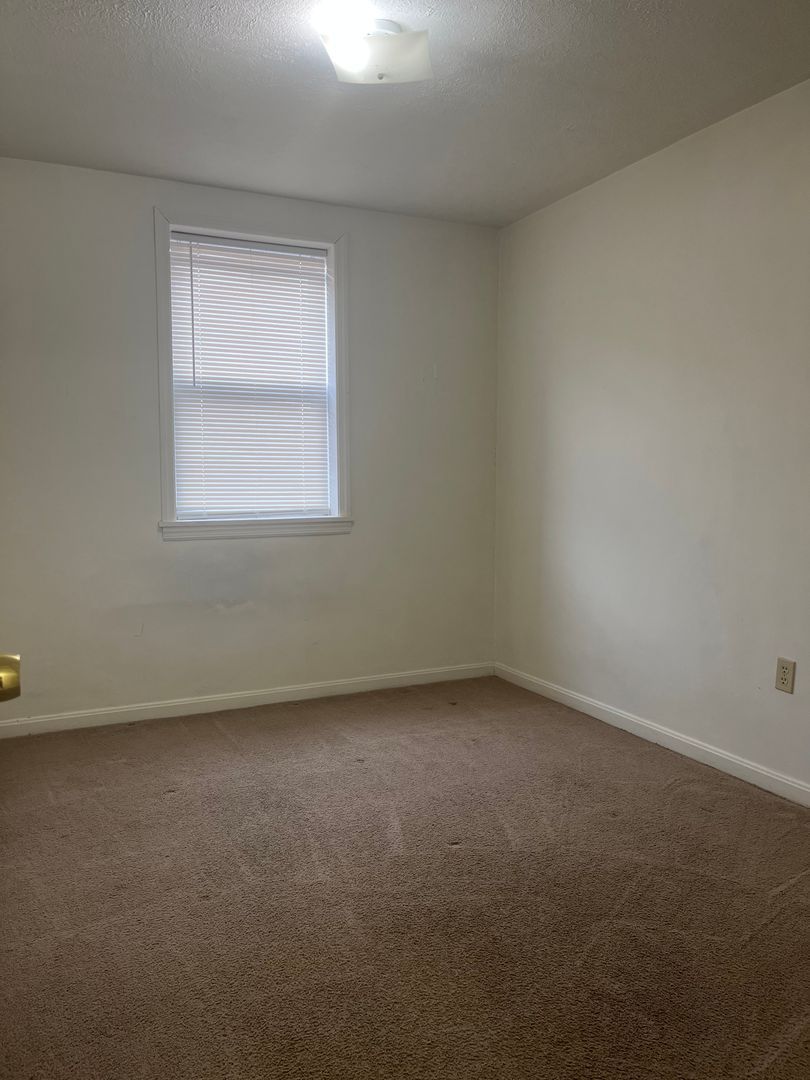 120 S McDonald St unit 304 – photo 5