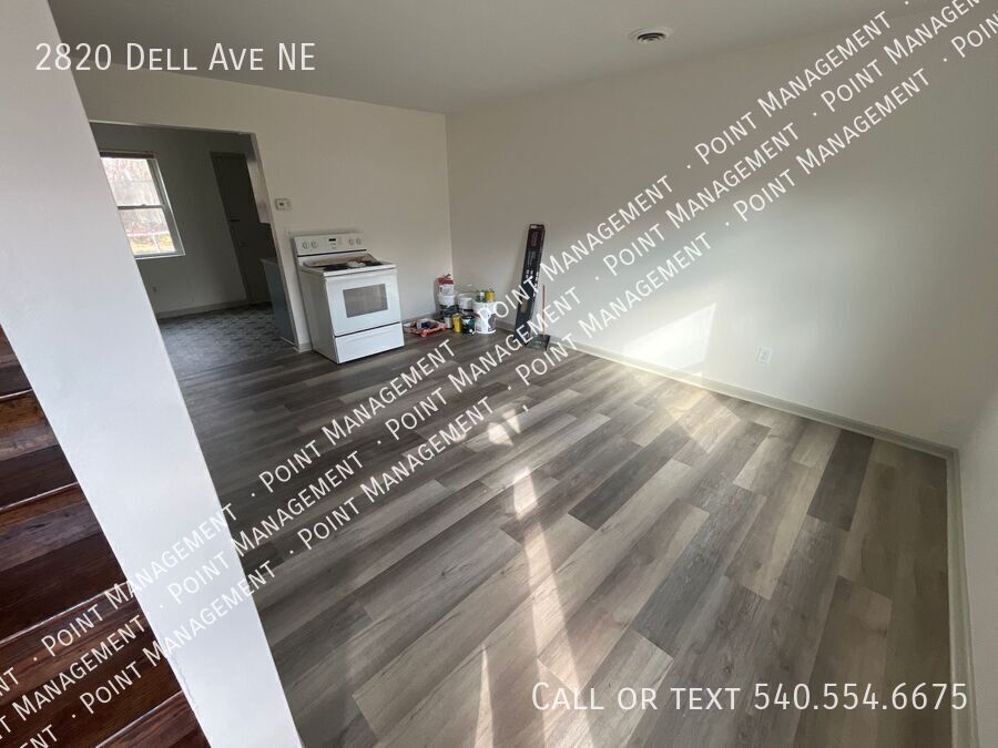 2820 Dell Ave NE – photo 4