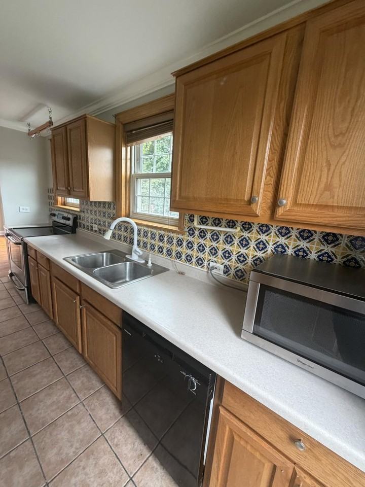 9510 Campbell Ave unit SFH – photo 3