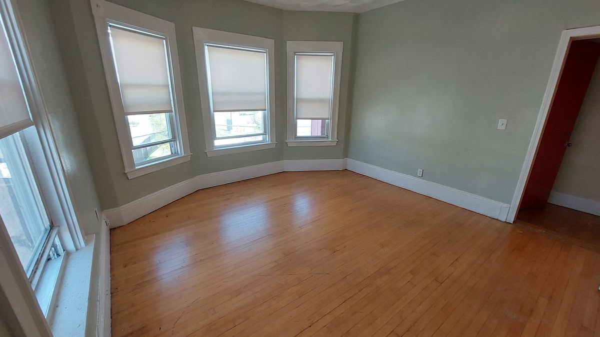 3 Goddard Rd unit 3 – photo 2