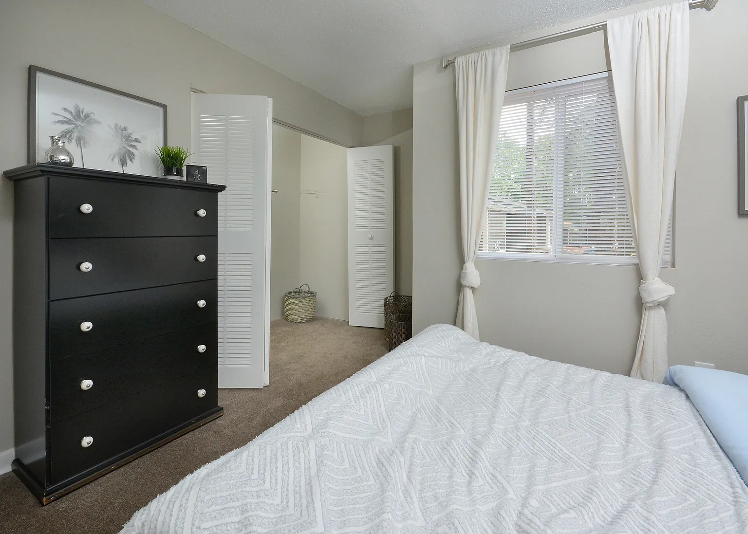 Keystone Apartments – photo 1