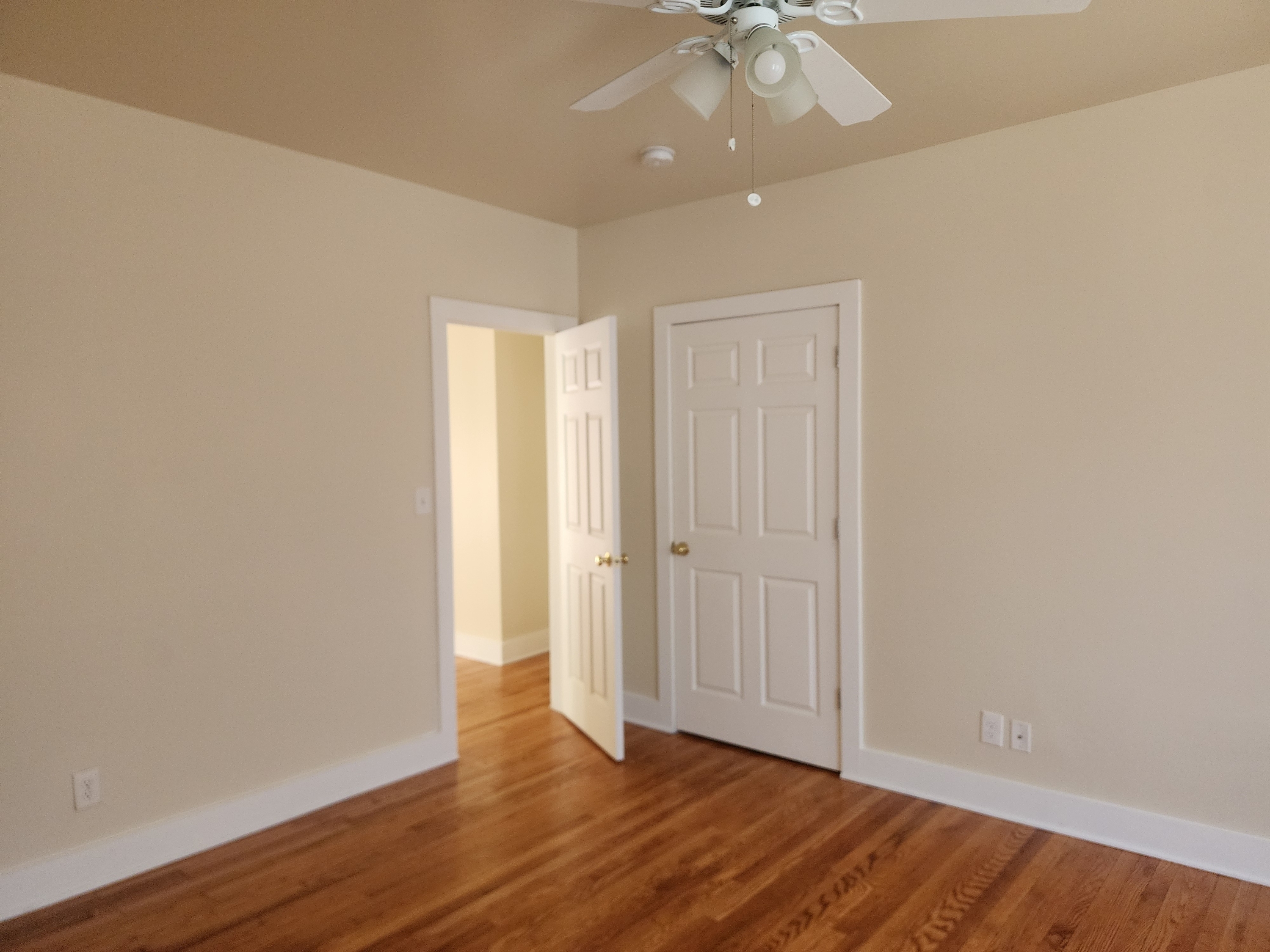 157 N Clinton St unit B – photo 3