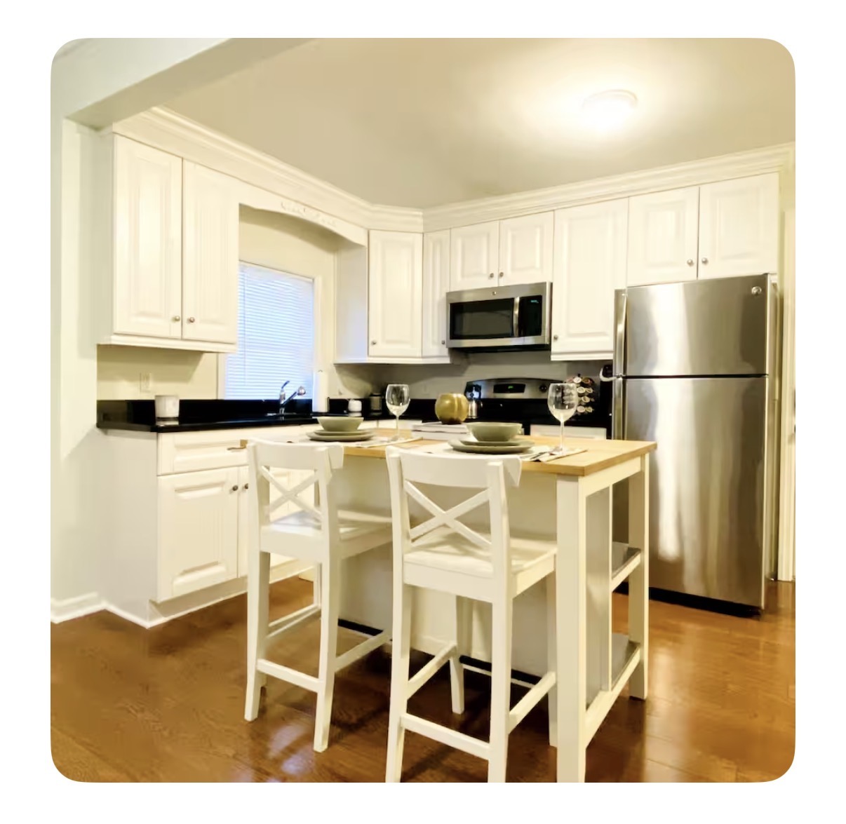 3 Leslie St – photo 3