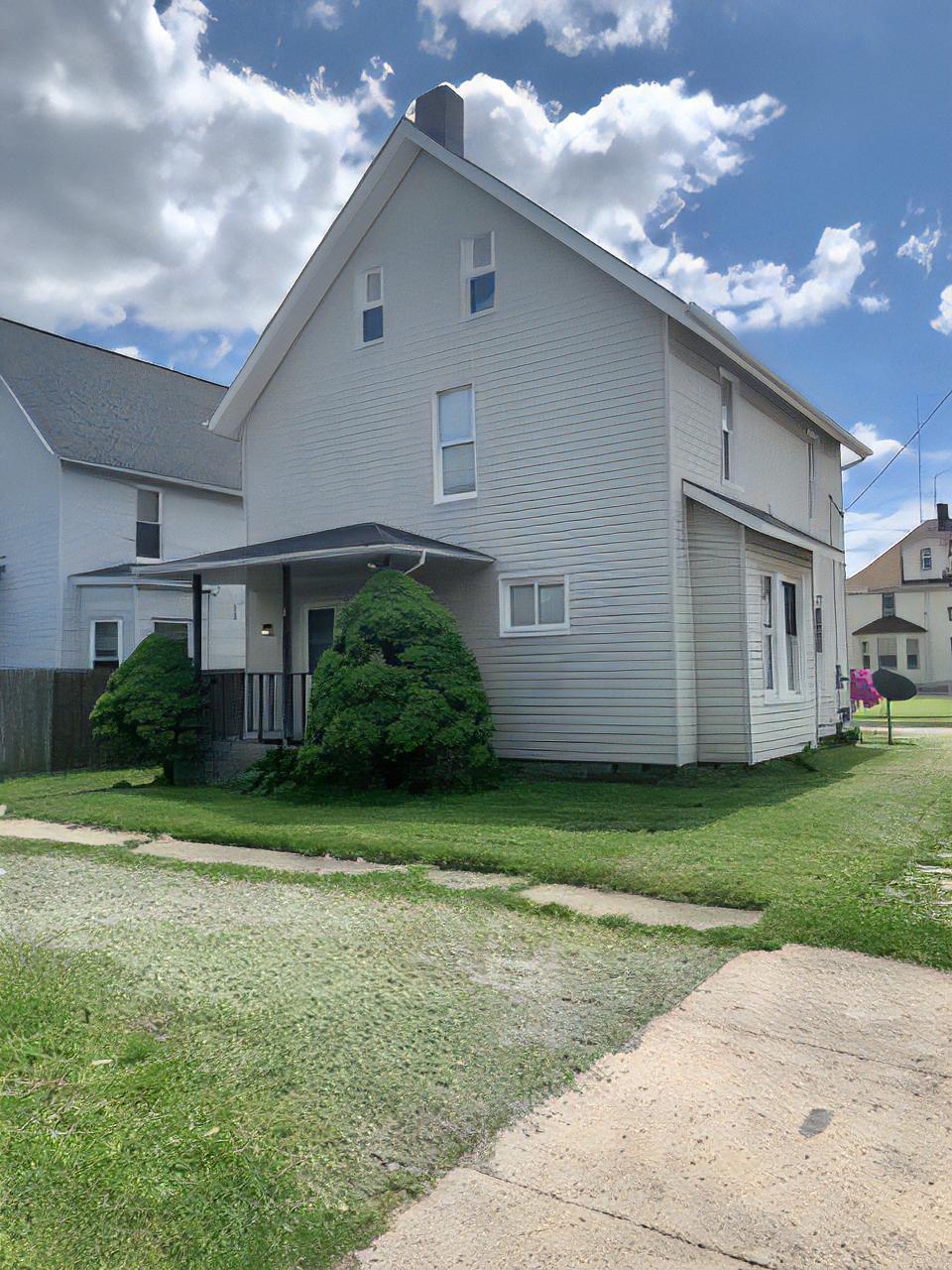 2325 Clyde Pl SW – photo 3