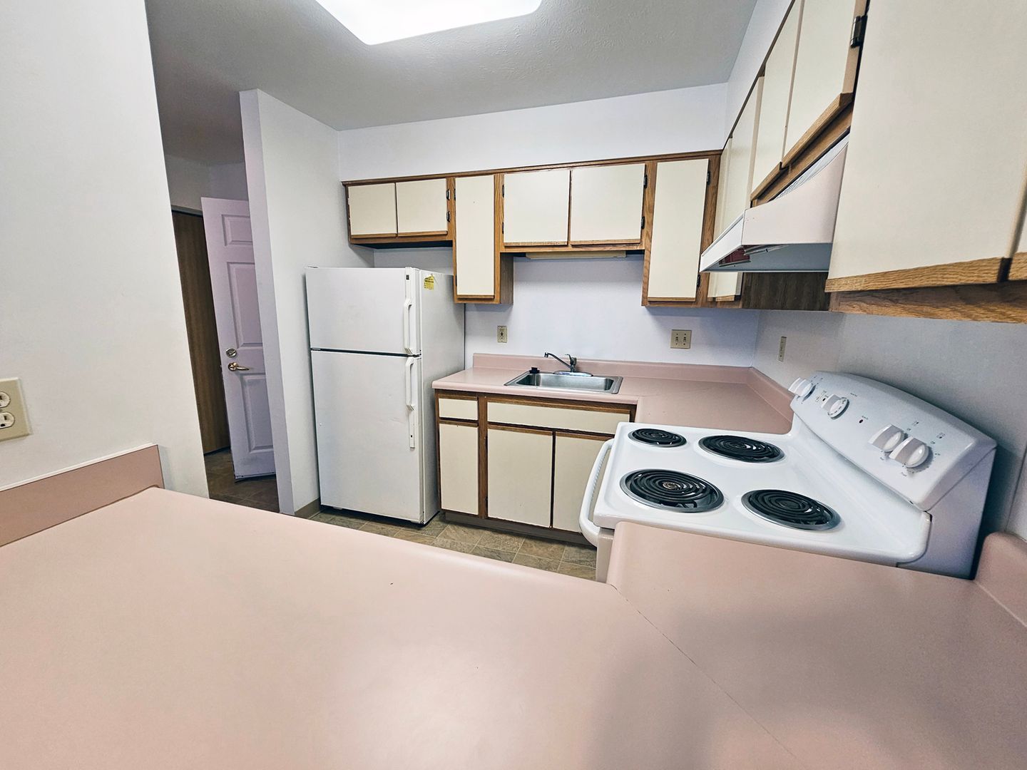 14130 Puritas Ave – photo 5
