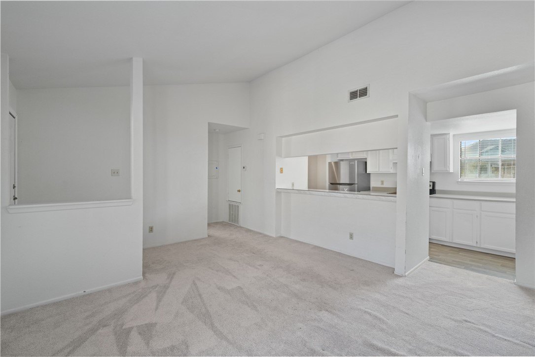 2406 Capitan Dr #D – photo 2