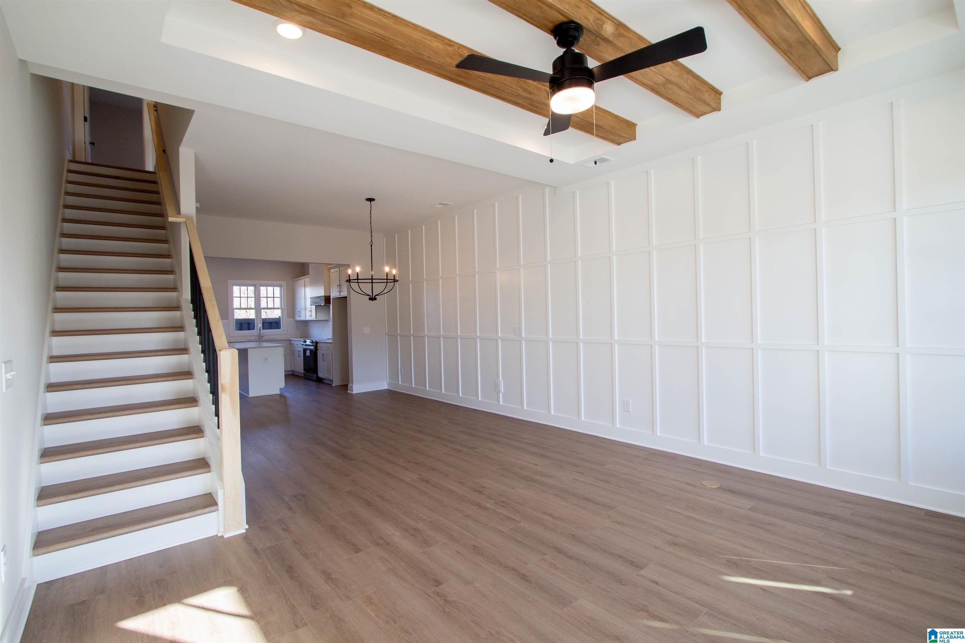 1190 Windsor Sq – photo 4