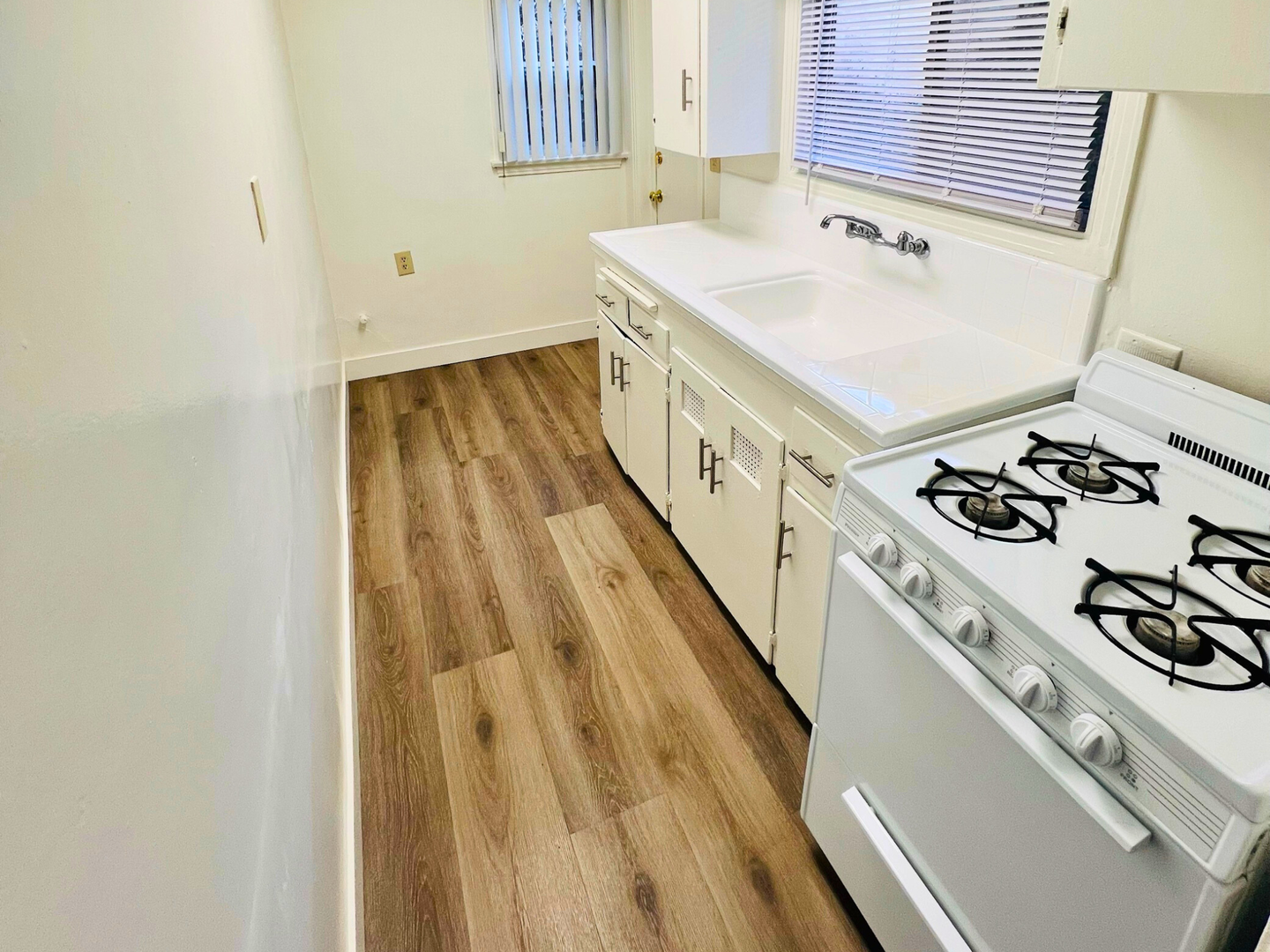 783 Freeman Ave unit 789 – photo 4