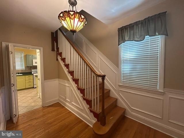 306 Kingston Rd – photo 3