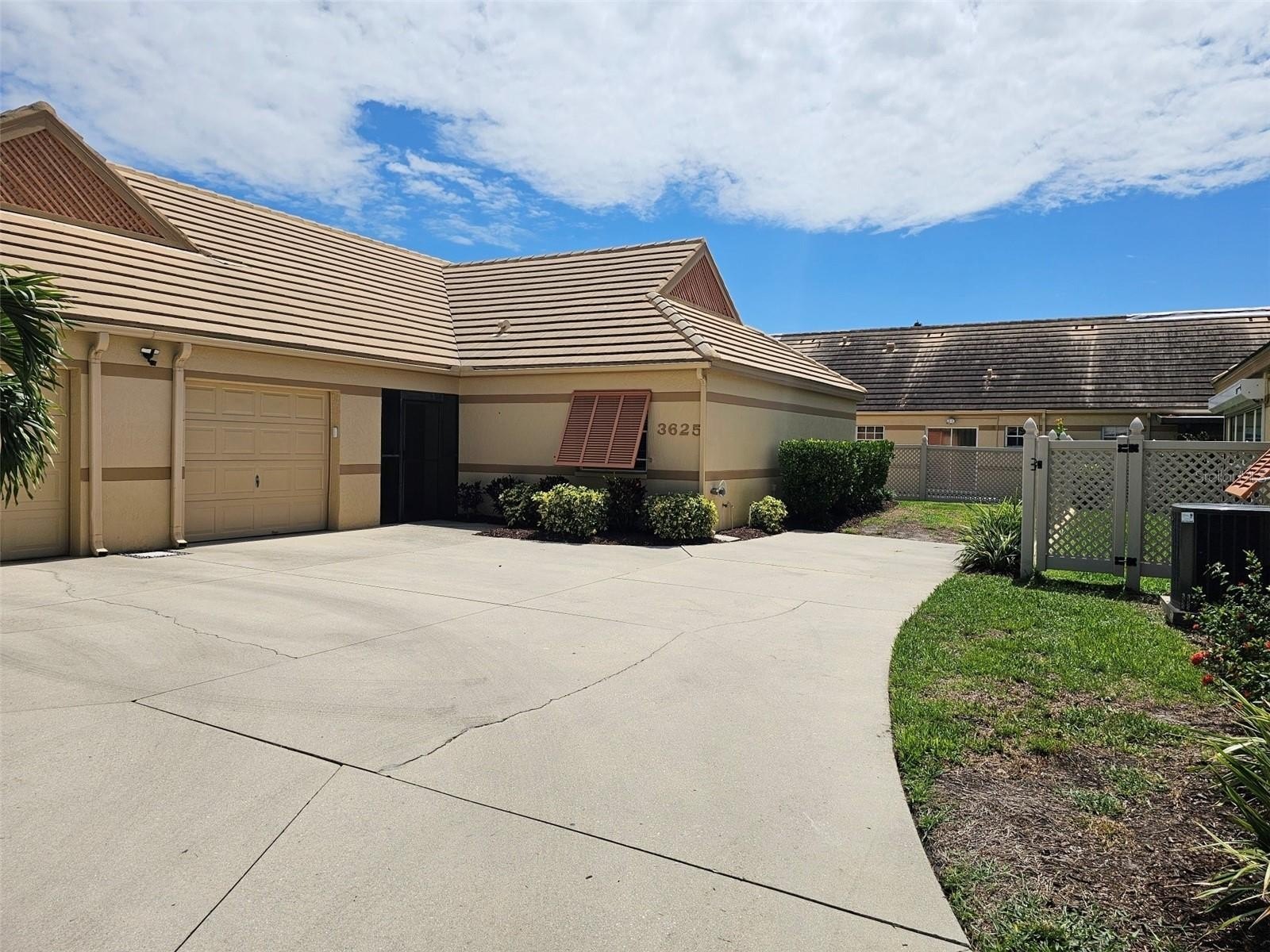 3625 57th Ave Dr W – photo 2