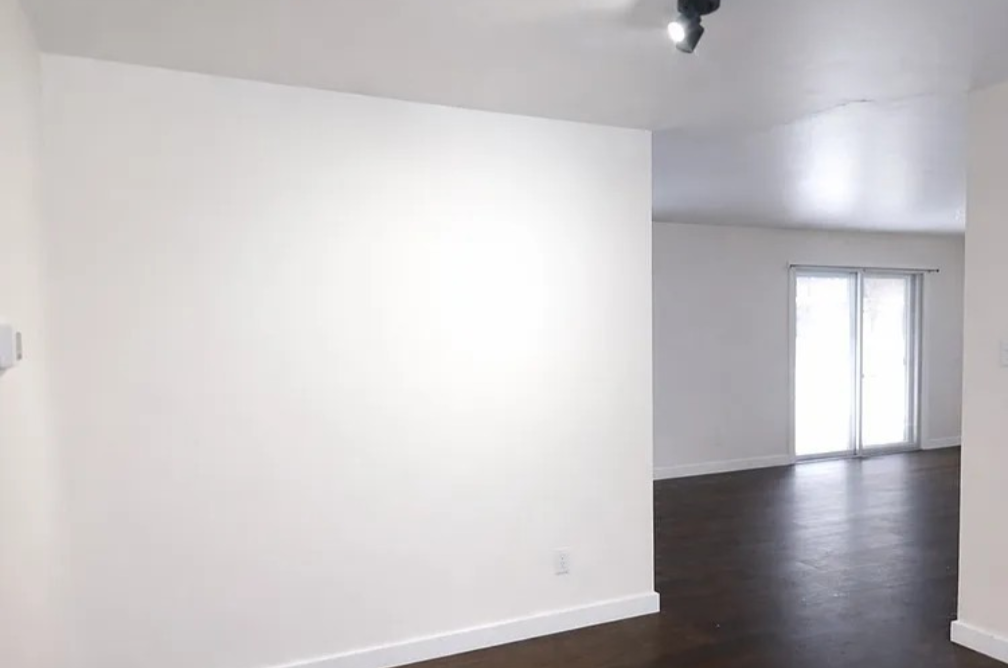 3668 Castano Dr – photo 2