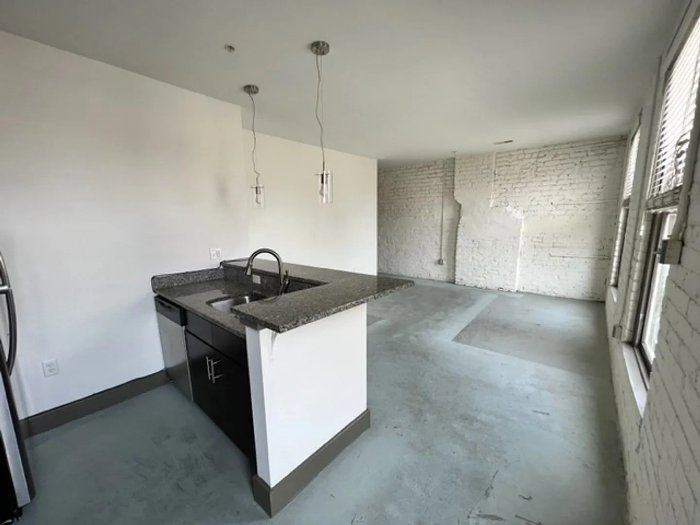 1100 Hull Street Apartments – photo 4