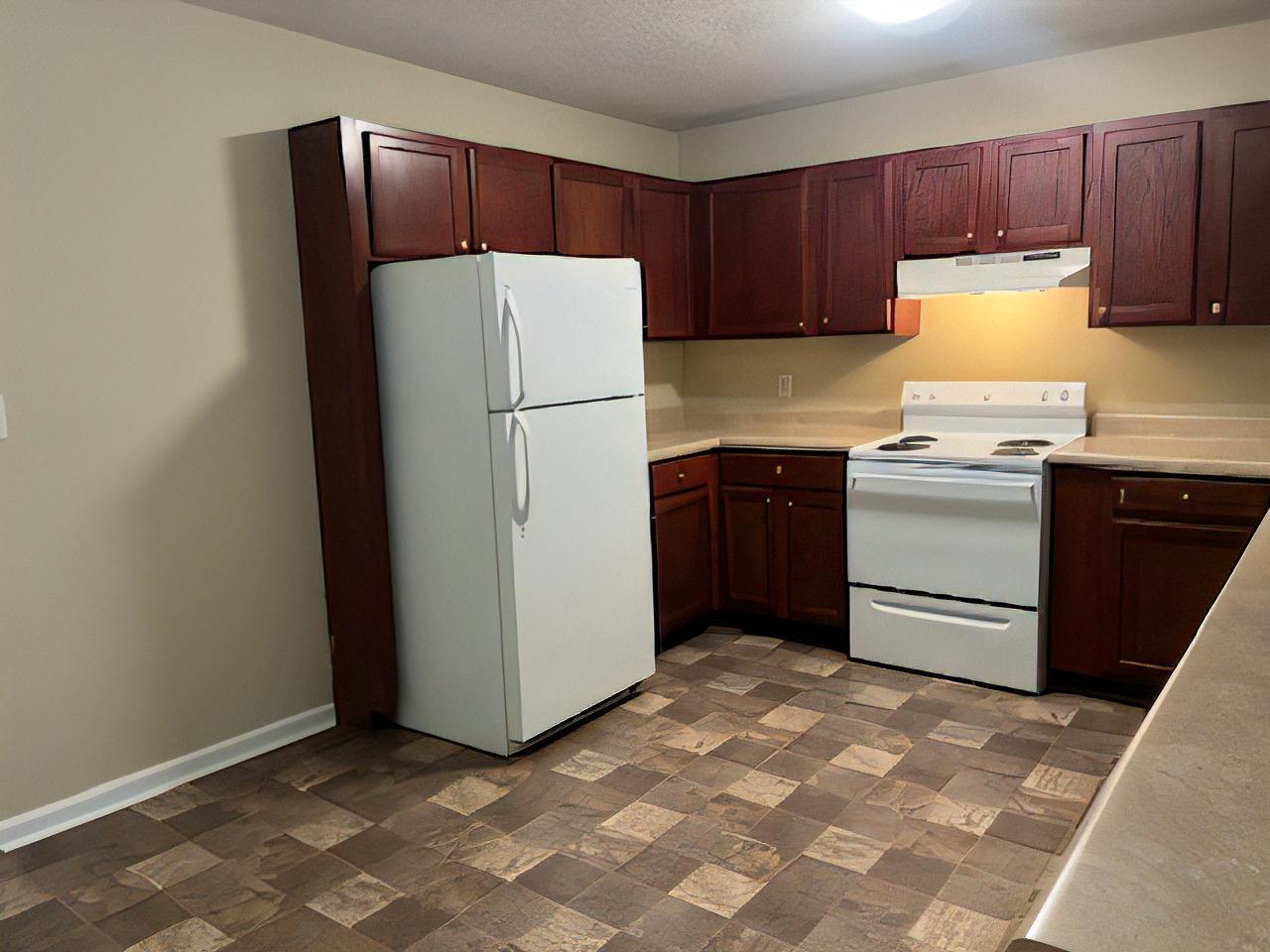 2440 Brantley Way – photo 3