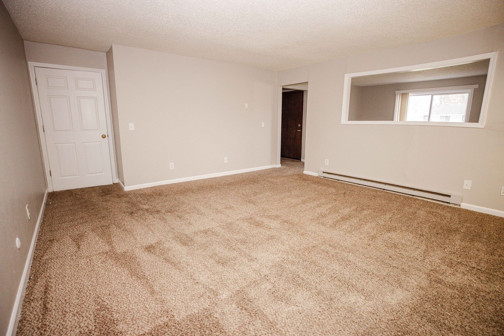 6730 Hill Ave unit 101 – photo 4