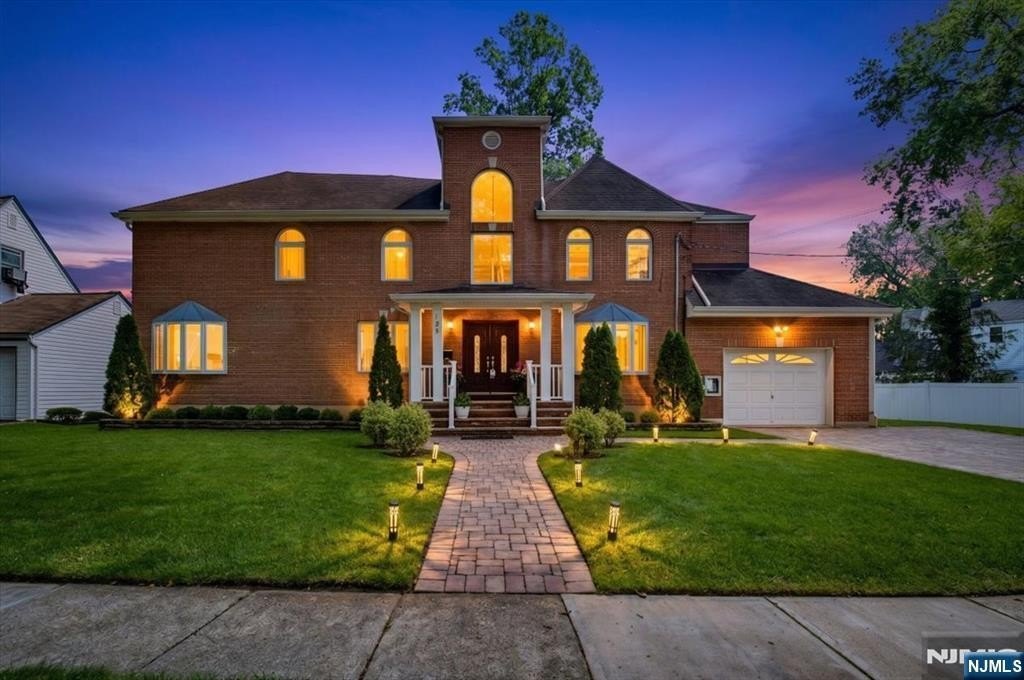 198 Munn Ave – photo 2