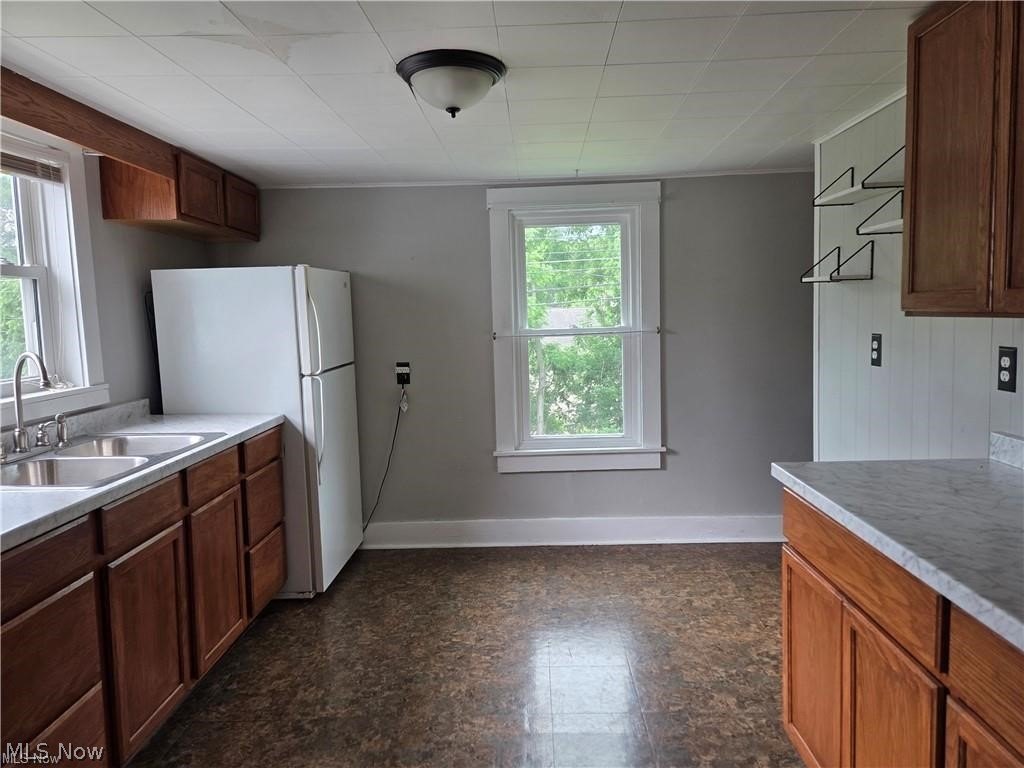 208 W Main St – photo 5
