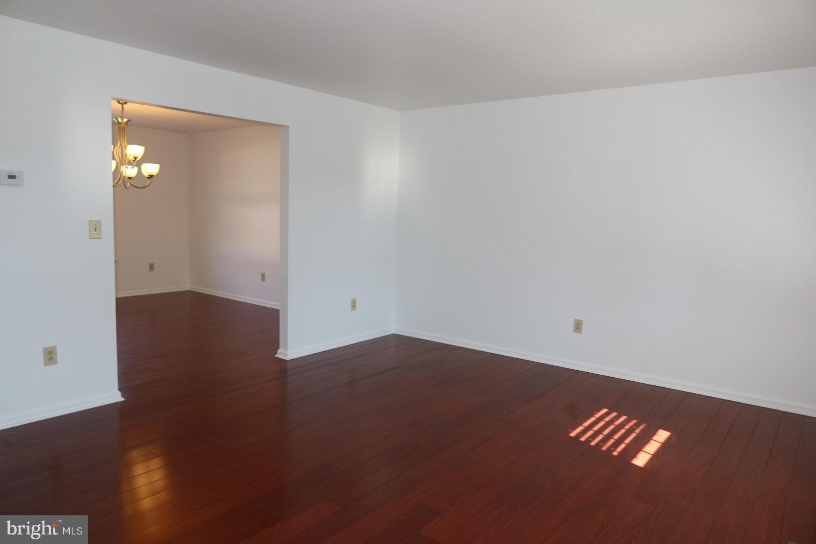 4581 Green Tree Rd – photo 2