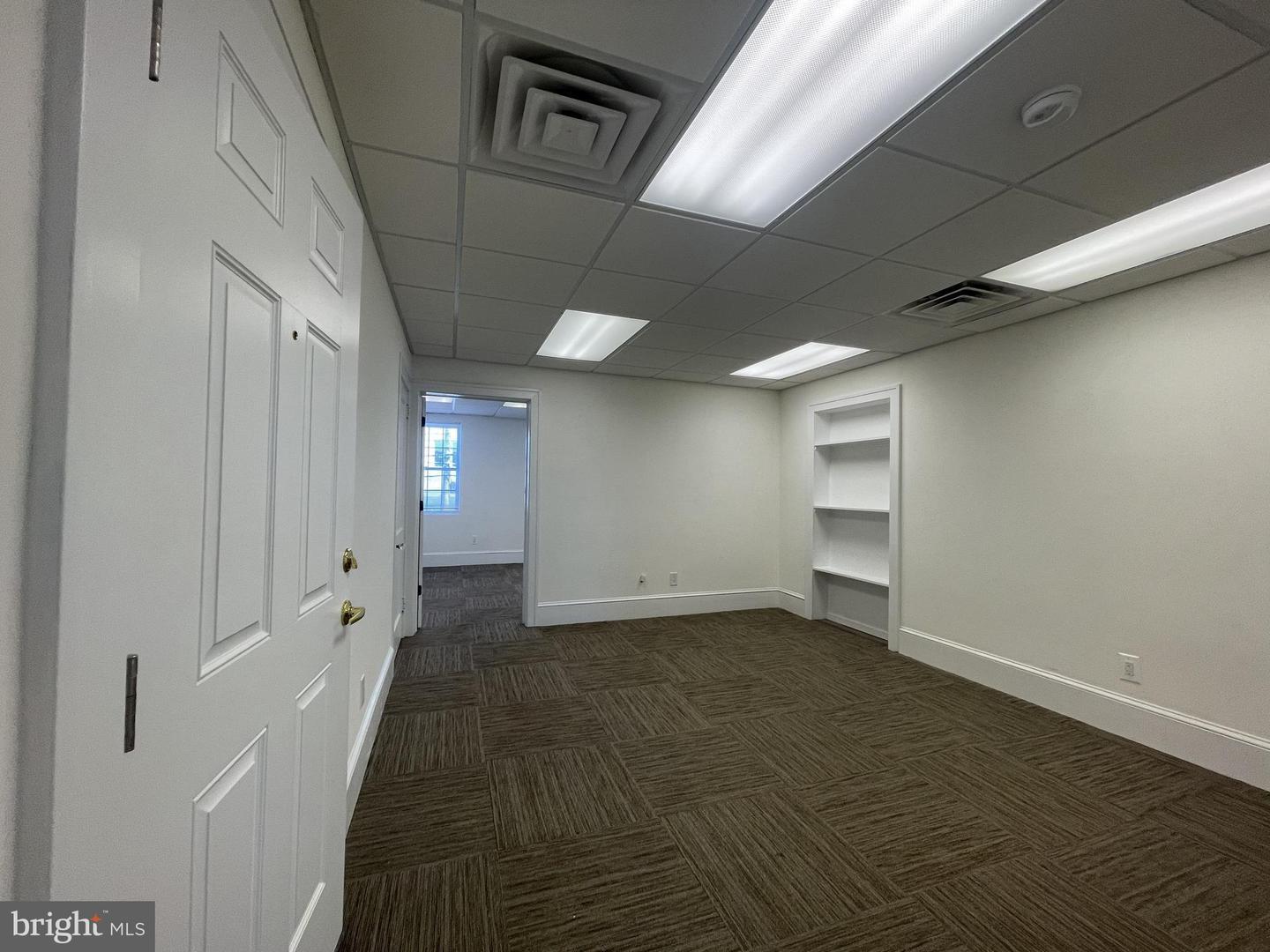 200 High St W – photo 5