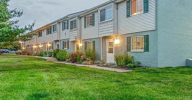 Rustic Village Apartments & Townhomes – photo 2