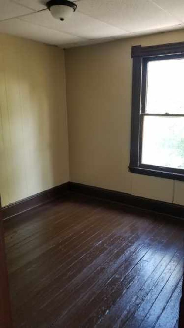 705 French St – photo 4