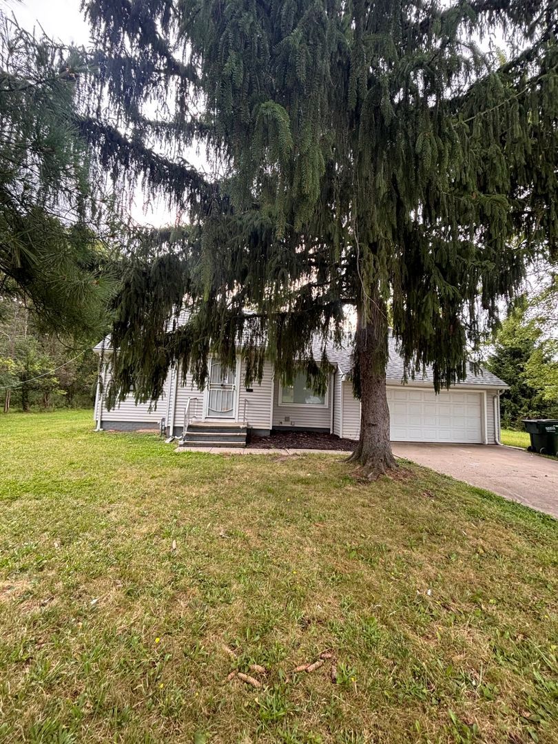 4684 Green Rd – photo 2