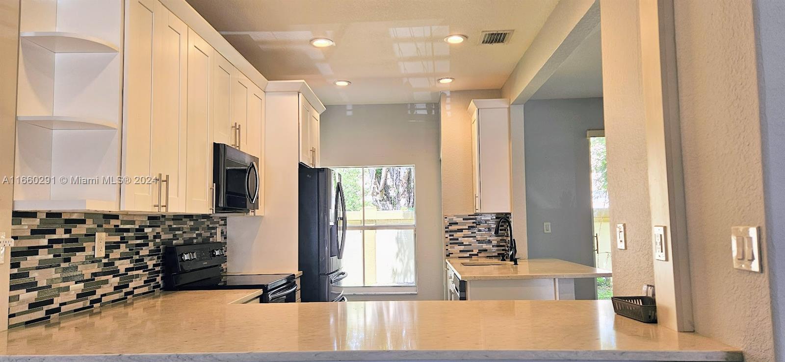 3311 Merrick Ln – photo 4