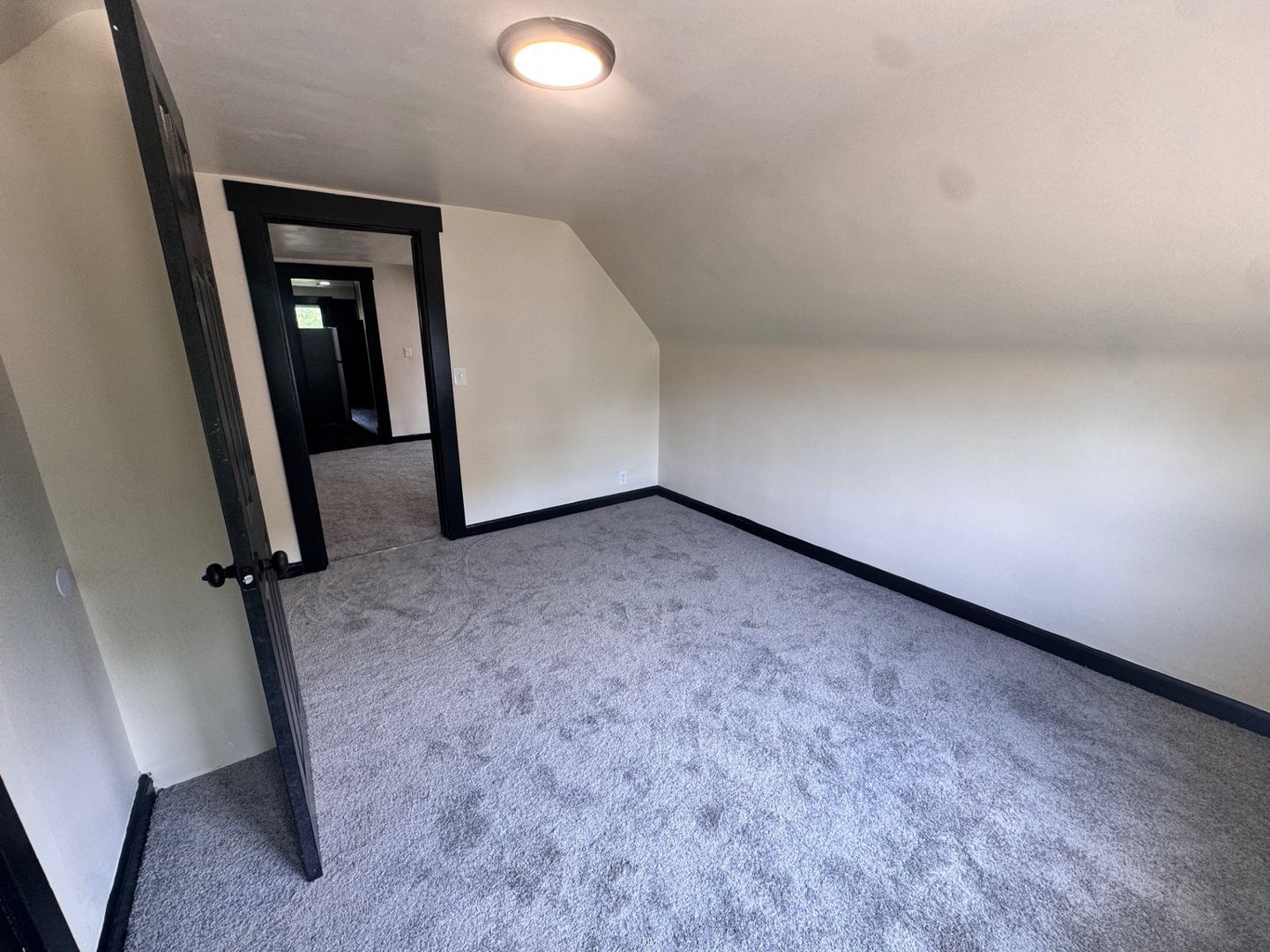 12003 Saywell Ave unit Unit 3 – photo 4