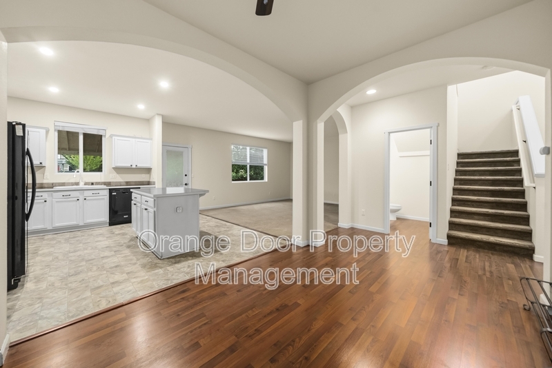 2306 165th St E – photo 1