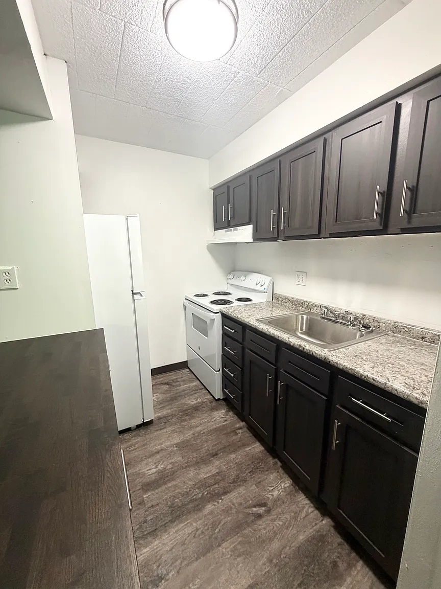 Essex House – photo 1