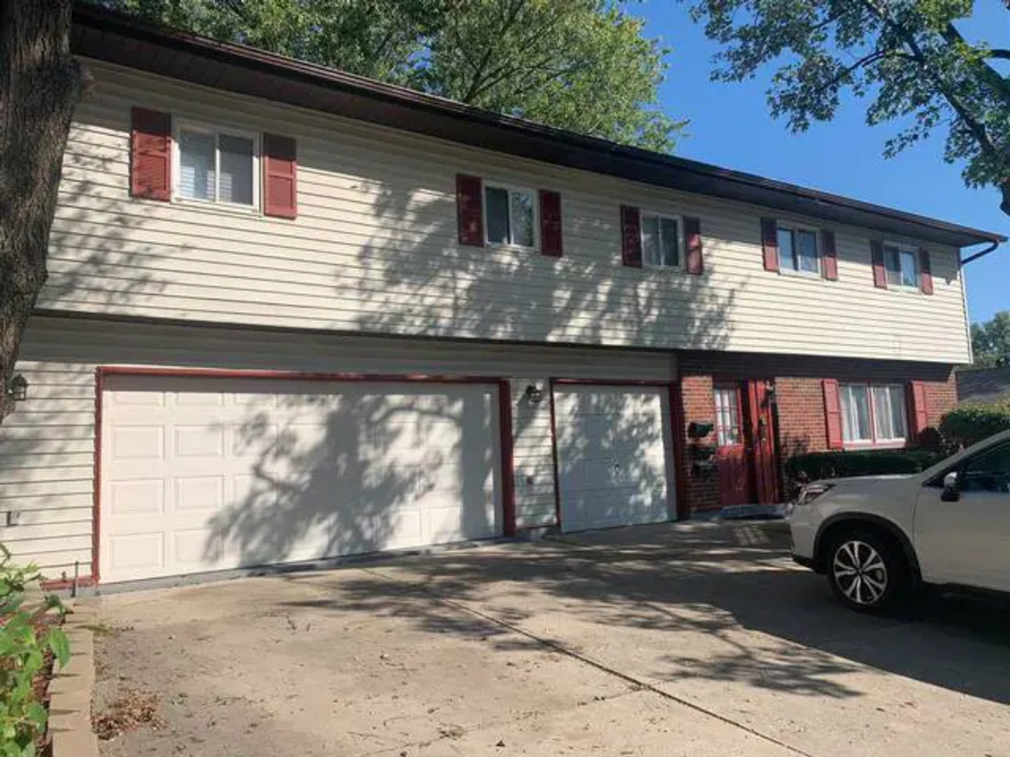 30 Royal Drive – photo 1