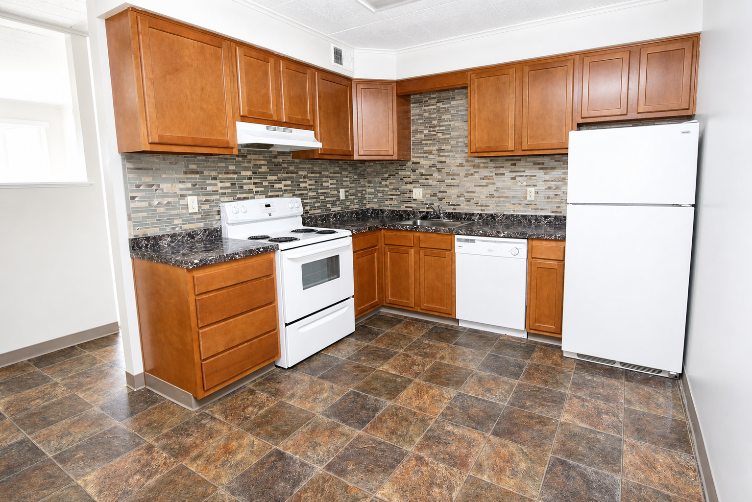 530 Kelly Ave unit 7 – photo 2
