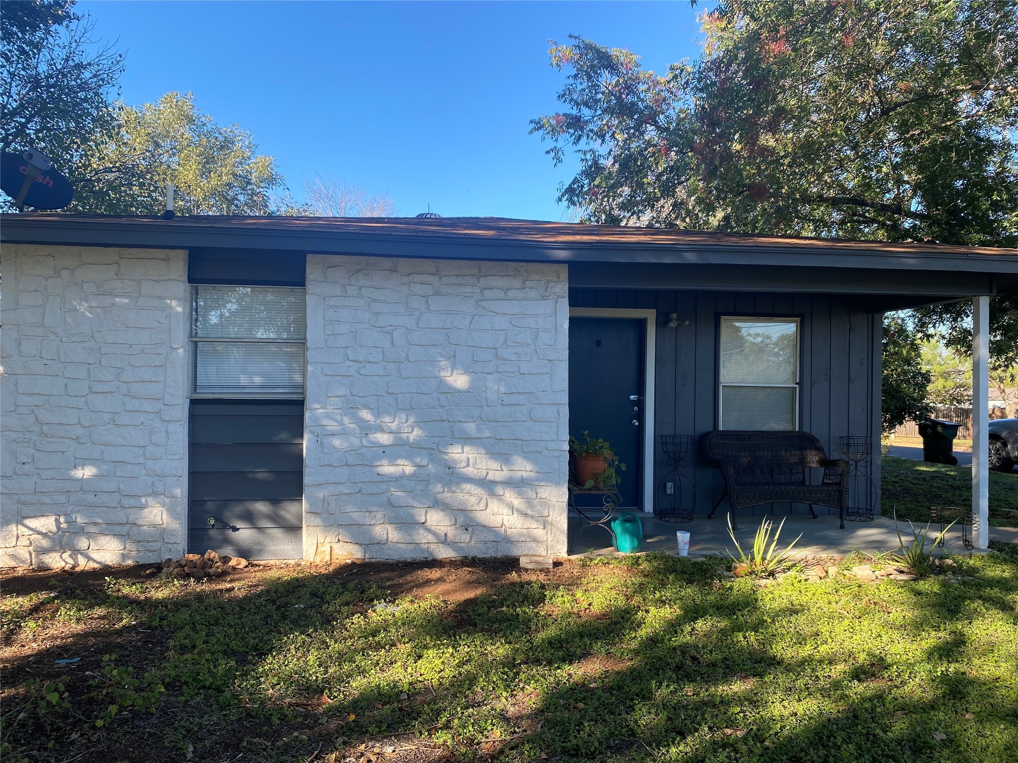 1001 W Haynie St – photo 1