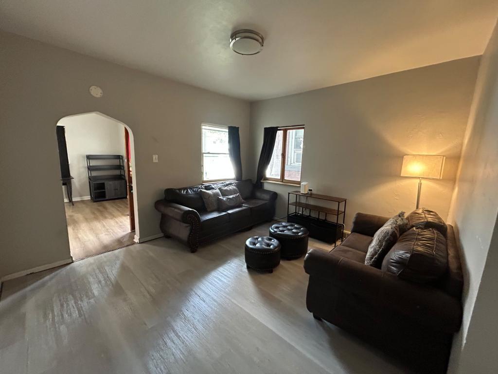 1102 Valley St unit 1 – photo 5
