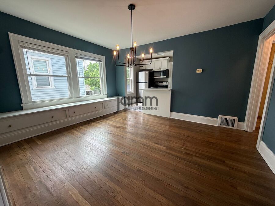 1308 Warren Rd – photo 3