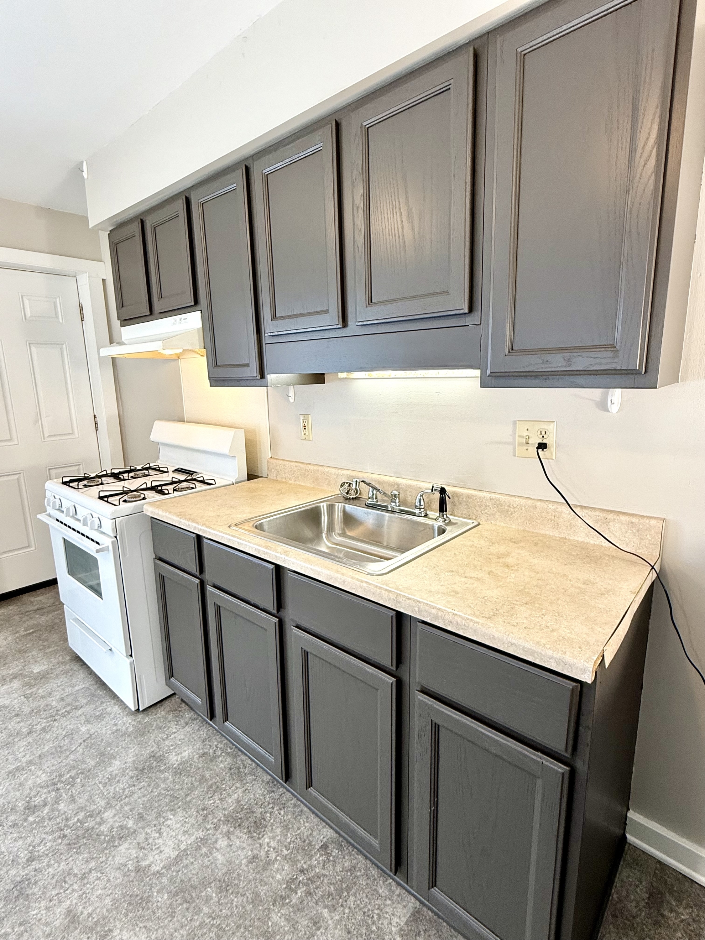 400 Beaver Ave – photo 1