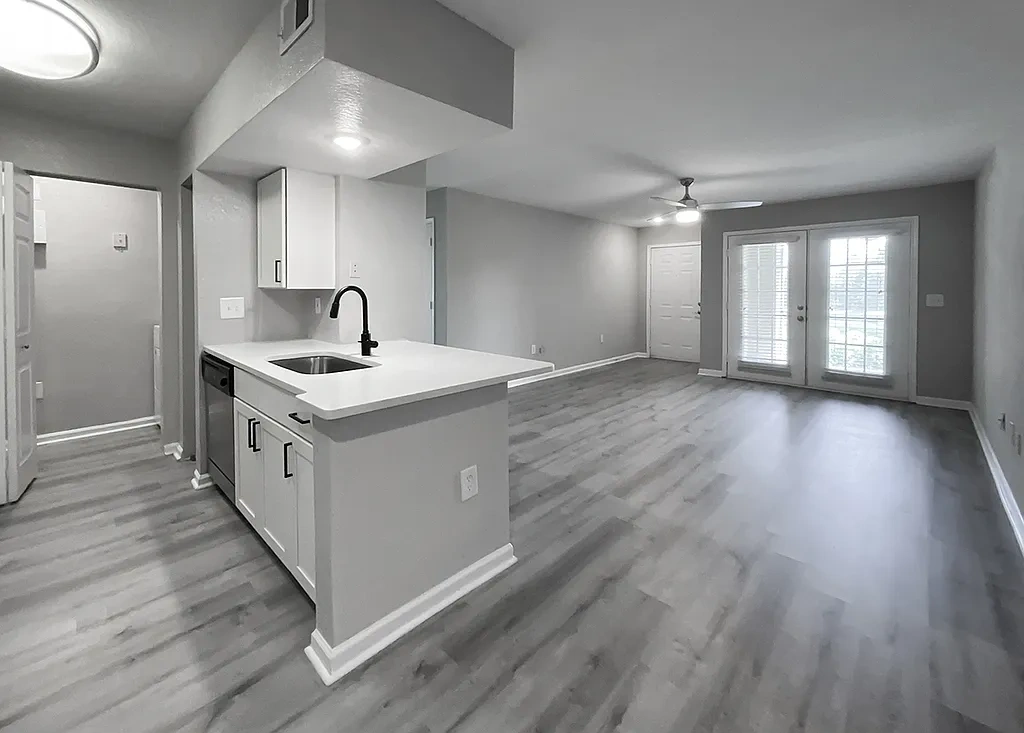 Cypress Grand – photo 4