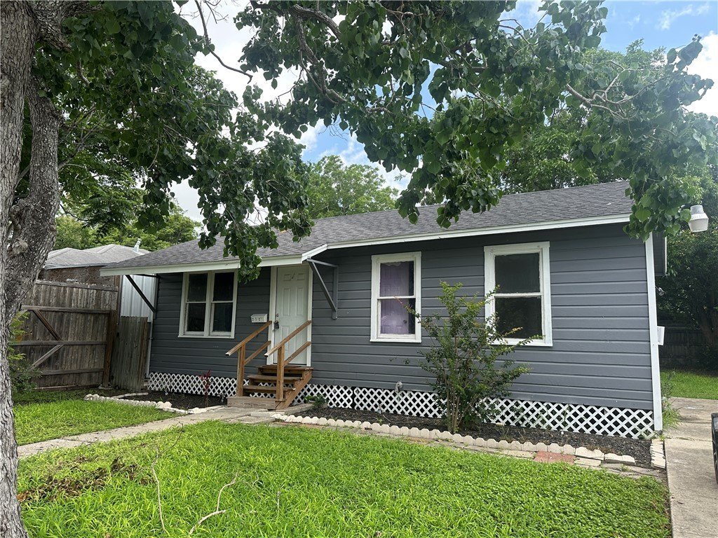 2122 Harvard St – photo 1
