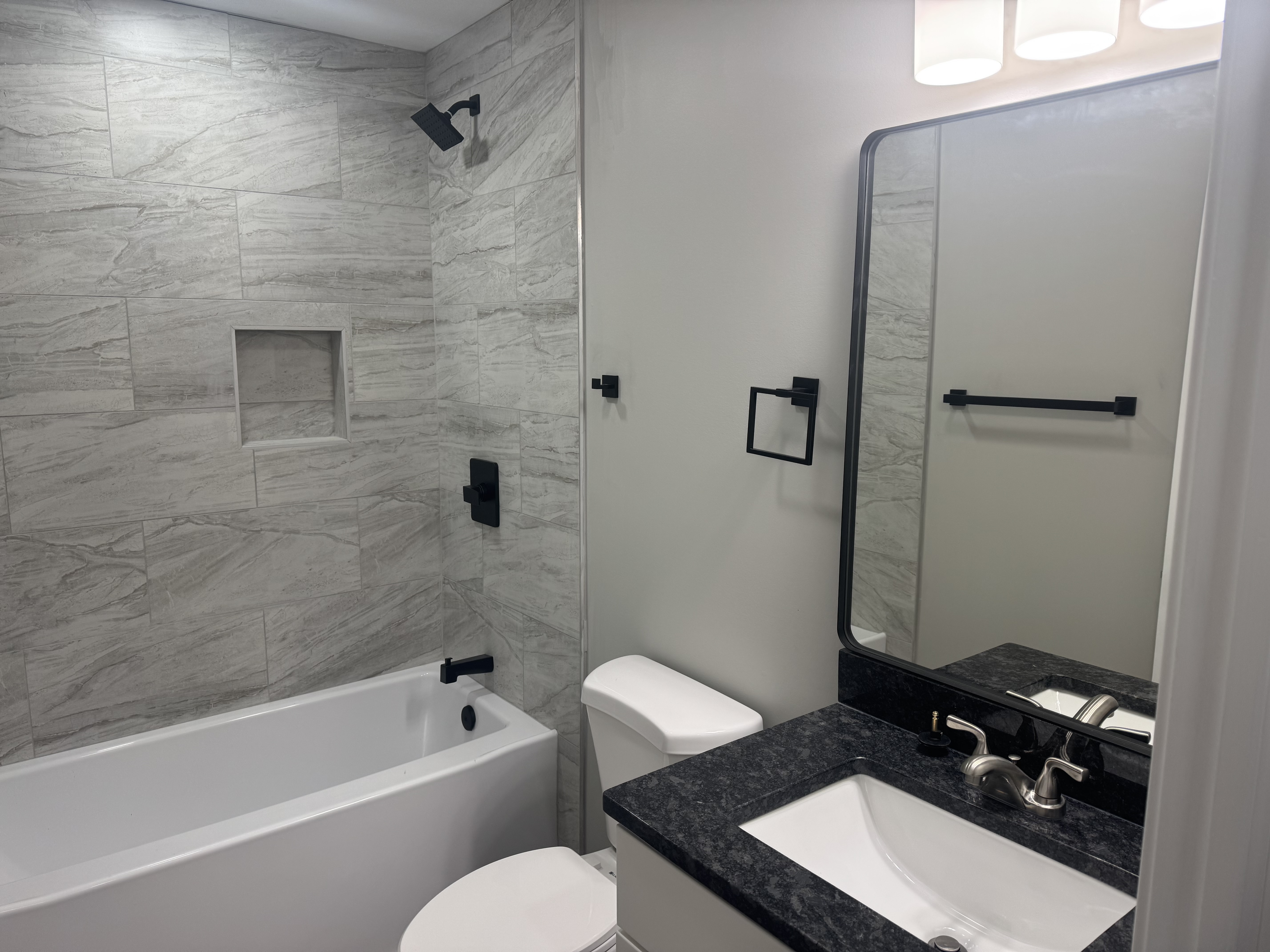 628 KY-716 unit Apt 1 – photo 5