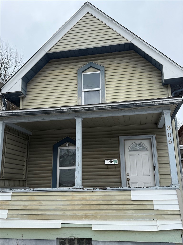306 Laredo St – photo 1