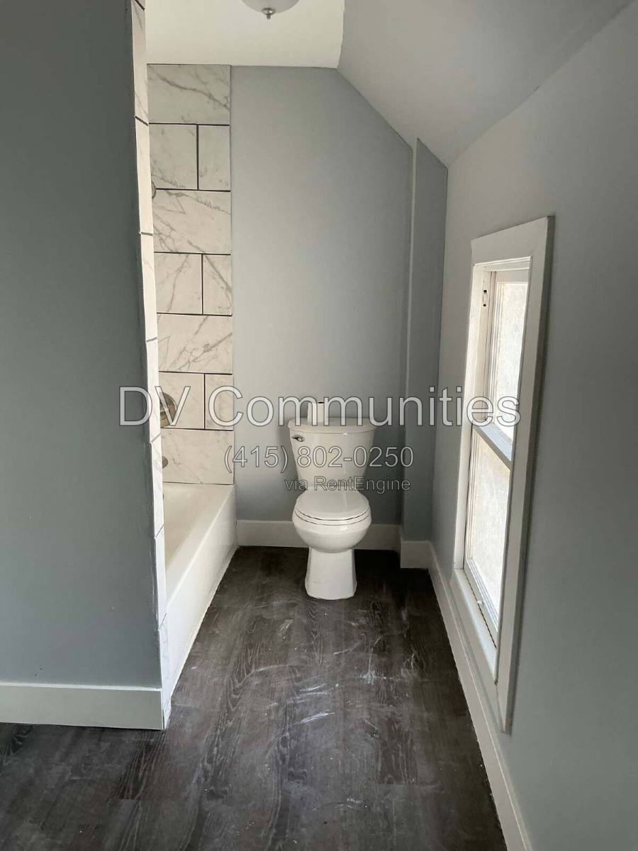 2084 W 81st St unit 1 – photo 3