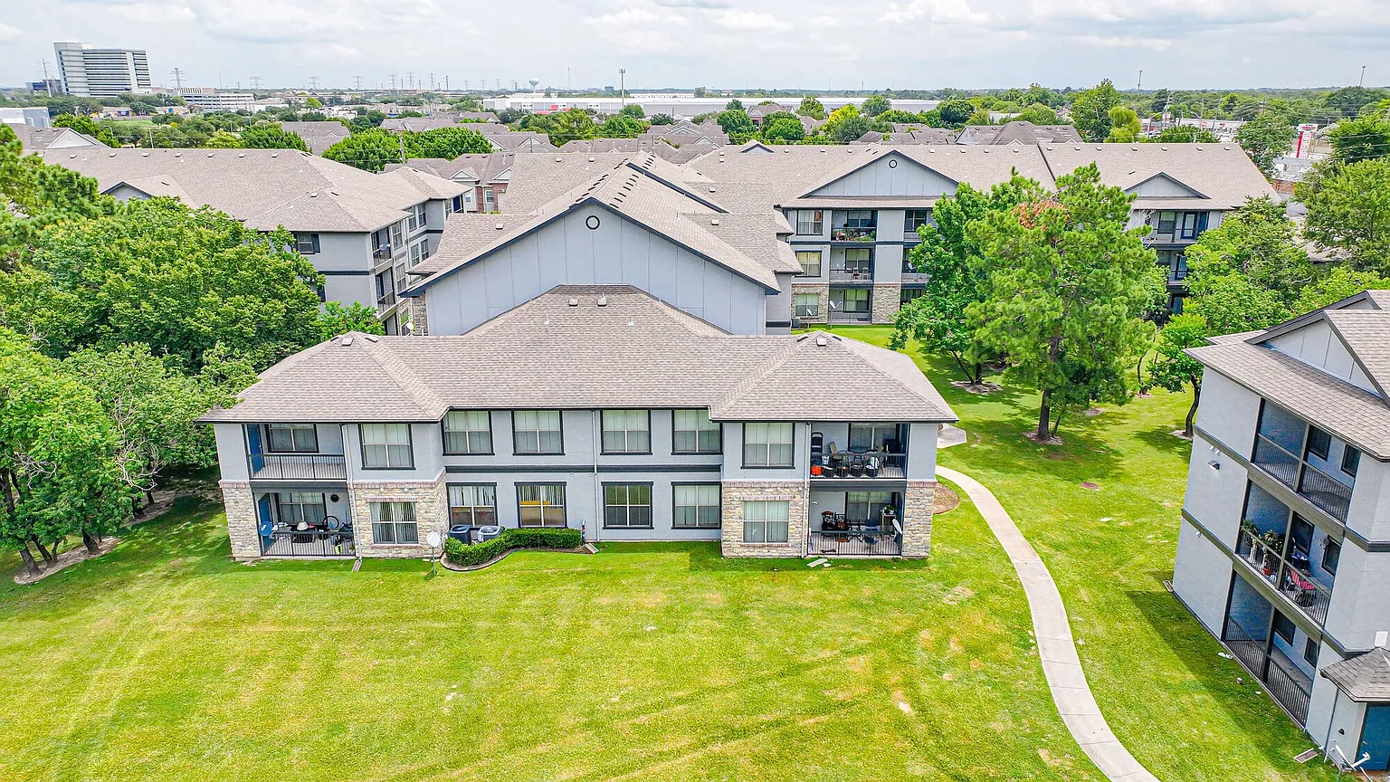 Life at Brighton Estates – photo 2