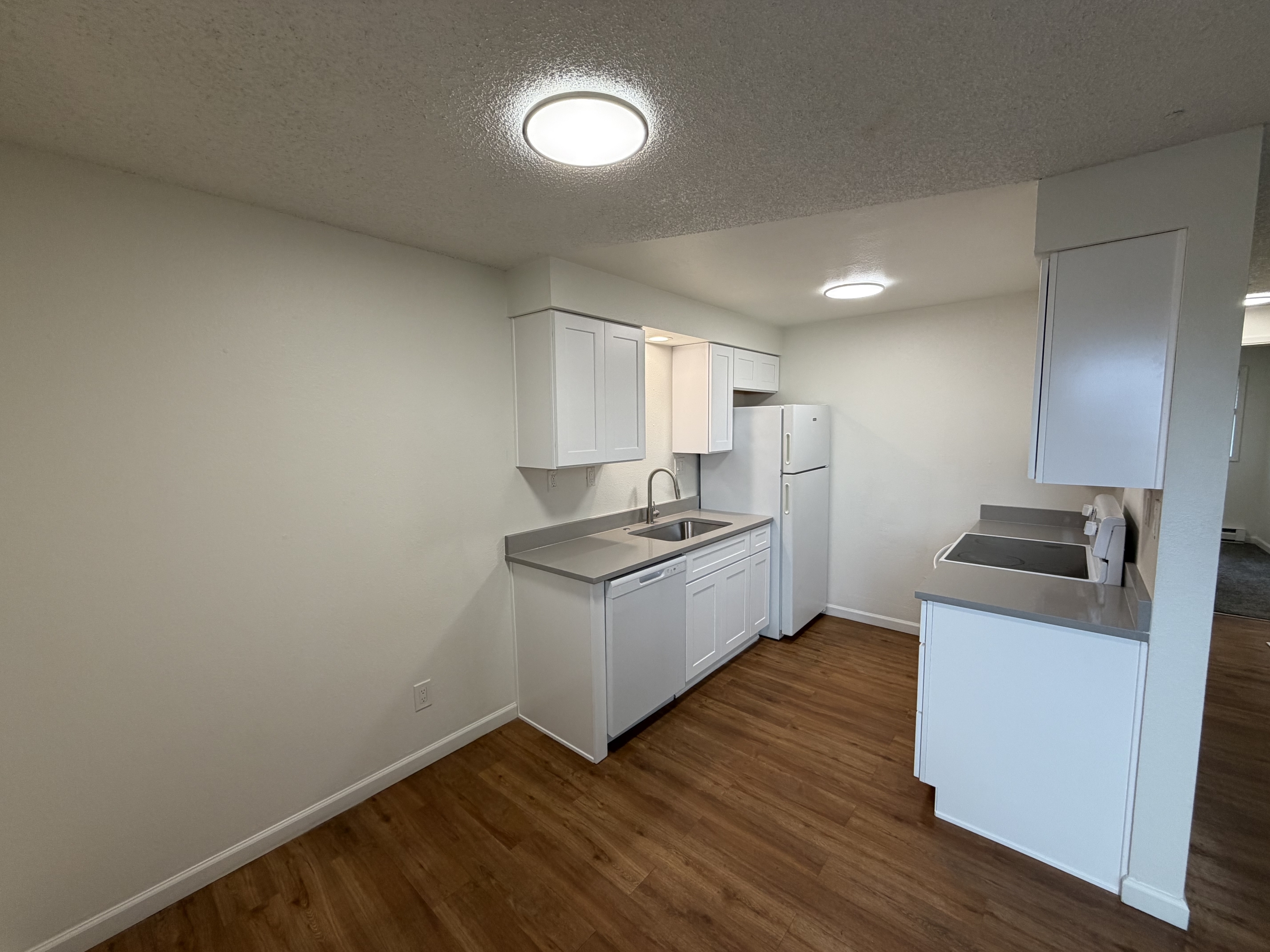 226 E 7th Ave unit 1 – photo 3